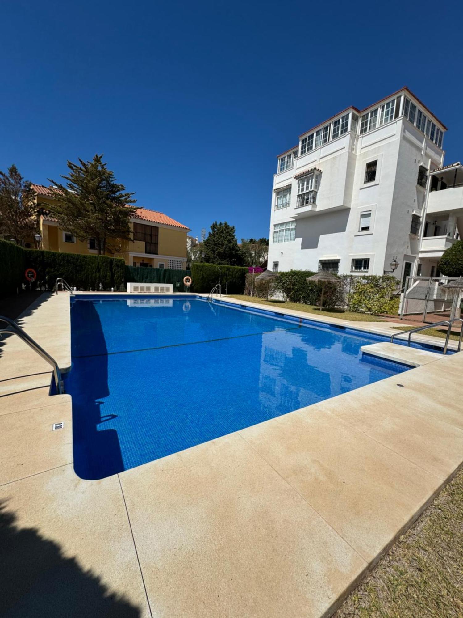 El Atico Con Vistas Al Mediterraneo Parking Y Piscina 6P Rincón de la Victoria Extérieur photo